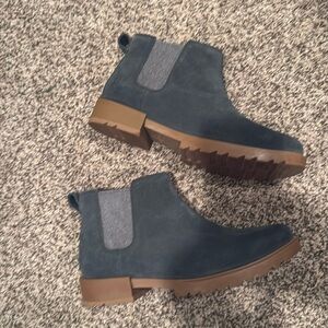 Sorel booties sz. 8